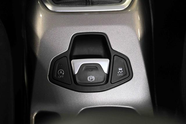 JEEP Renegade usata, con USB