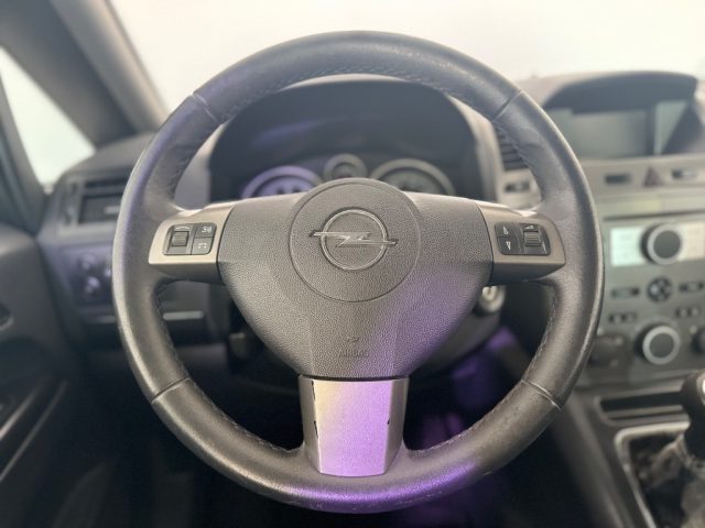 OPEL Zafira usata 12