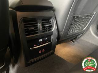 BMW 318 usata, con Sedili riscaldati
