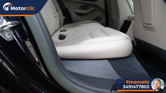 PORSCHE Taycan usata 65