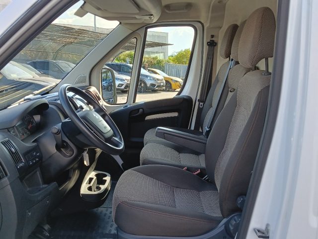 PEUGEOT Boxer usata, con Climatizzatore