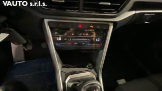 VOLKSWAGEN T-Roc usata, con Sensori di parcheggio posteriori