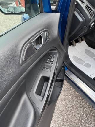 FORD EcoSport usata, con ESP
