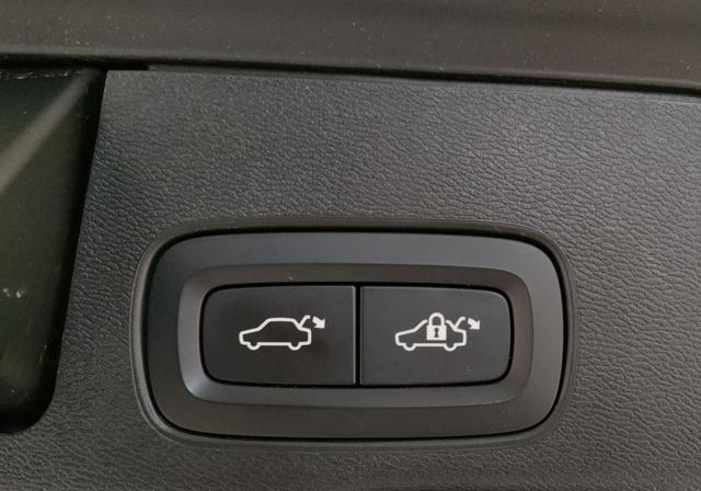 VOLVO XC60 usata, con MP3