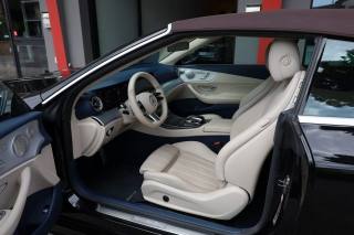 MERCEDES-BENZ E 220 usata, con Lettore CD