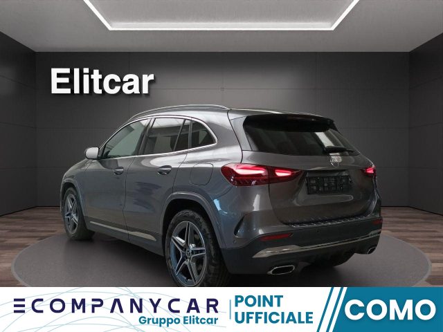 MERCEDES-BENZ GLA 180 usata, con Cerchi in lega