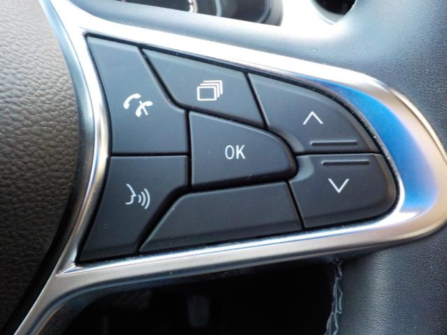 RENAULT Captur usata, con Touch screen