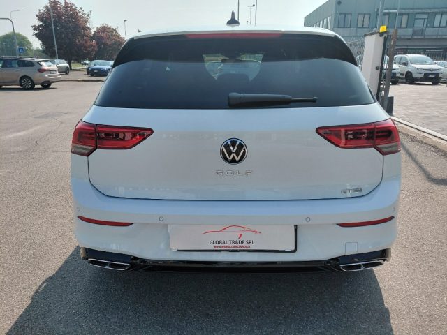 VOLKSWAGEN Golf usata, con Autoradio