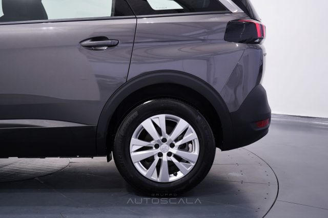 PEUGEOT 5008 usata 36