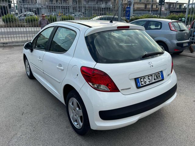 PEUGEOT 207 usata, con Chiusura centralizzata