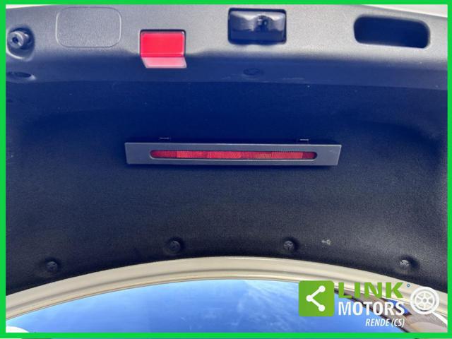 MERCEDES-BENZ E 220 usata 52