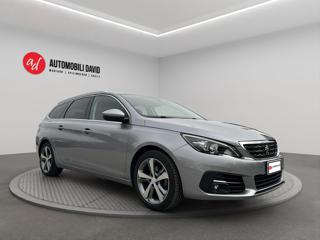 PEUGEOT 308 usata, con Airbag