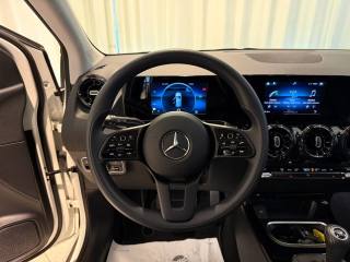 MERCEDES-BENZ B 180 usata, con Boardcomputer