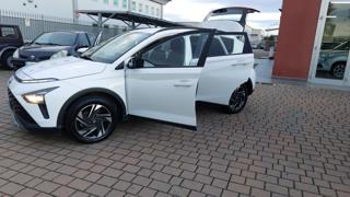 HYUNDAI Bayon usata, con Touch screen