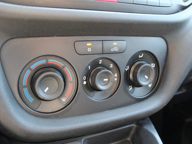 FIAT Doblo usata 22