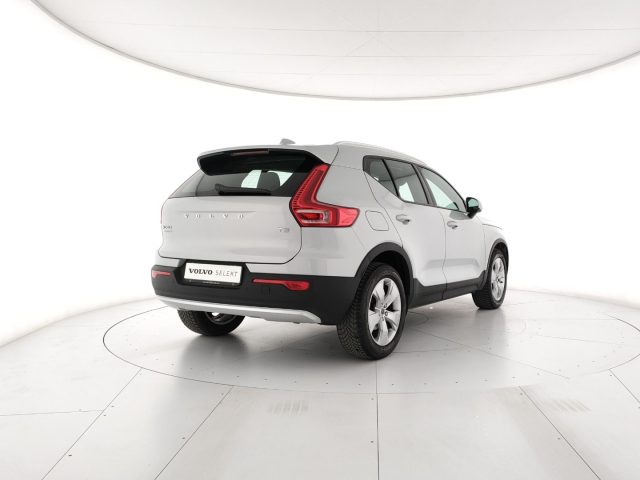VOLVO XC40 usata, con Autoradio