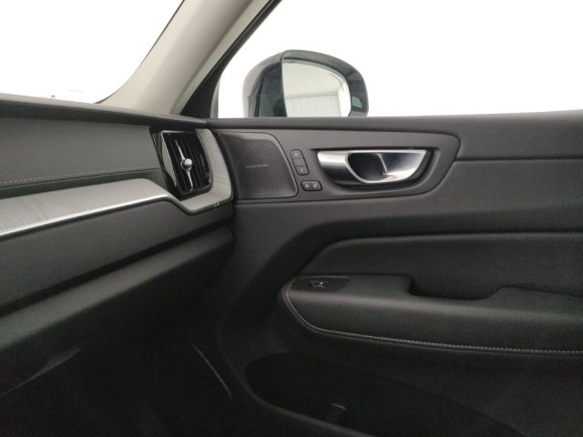 VOLVO XC60 usata, con Touch screen