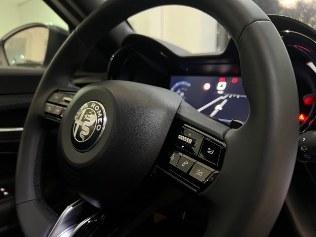 ALFA ROMEO Junior usata, con Sistema di navigazione