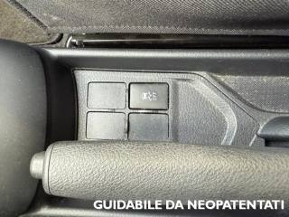 TOYOTA Yaris usata, con Servosterzo