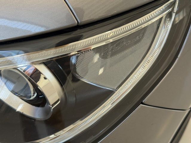ALFA ROMEO Stelvio usata, con Autoradio digitale