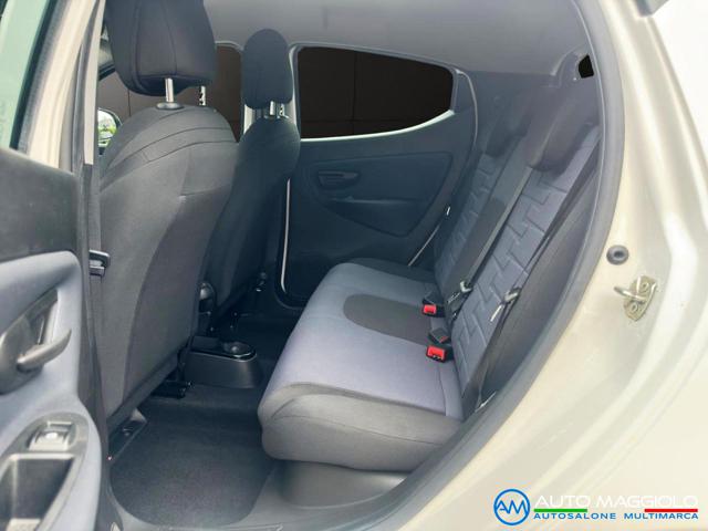 LANCIA Ypsilon usata, con Fendinebbia