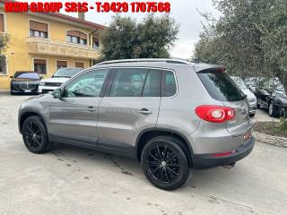VOLKSWAGEN Tiguan usata, con Airbag laterali