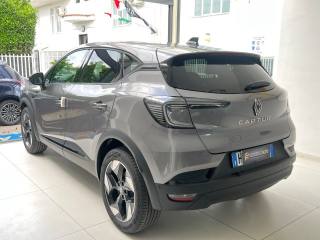 RENAULT Captur usata, con Autoradio