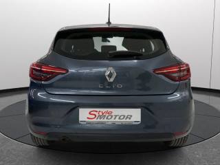 RENAULT Clio usata, con Sensore di pioggia