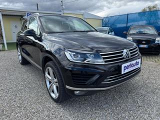 VOLKSWAGEN Touareg usata, con Airbag