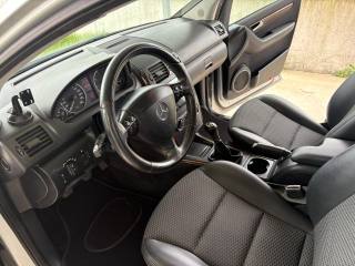 MERCEDES-BENZ A 160 usata, con Fendinebbia