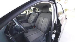 VOLKSWAGEN T-Roc usata 64