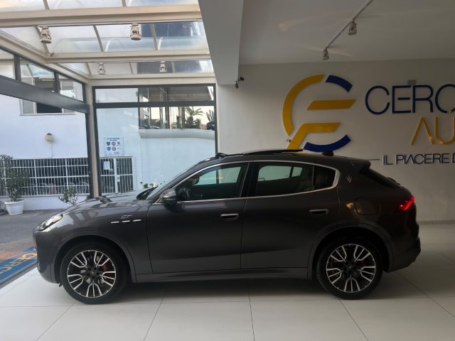 MASERATI Grecale usata, con Vetri oscurati