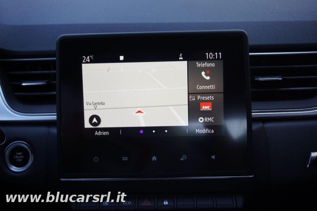 RENAULT Captur usata, con Autoradio digitale