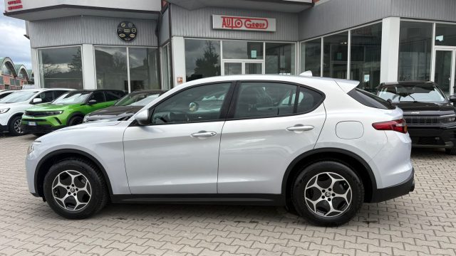 ALFA ROMEO Stelvio usata, con Autoradio