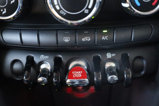 MINI One usata, con Supporto lombare