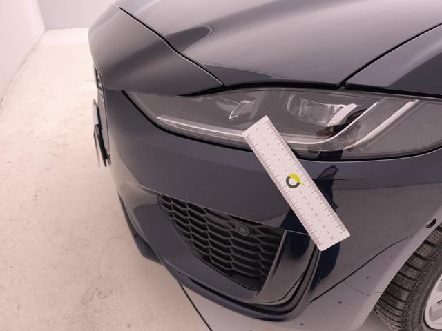 JAGUAR XE usata 56