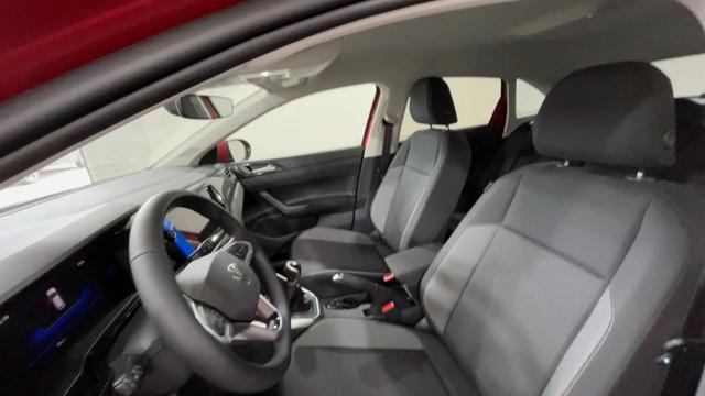 VOLKSWAGEN Taigo usata, con Controllo automatico clima