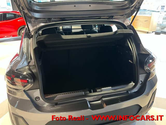 DACIA Sandero usata, con Luci diurne LED