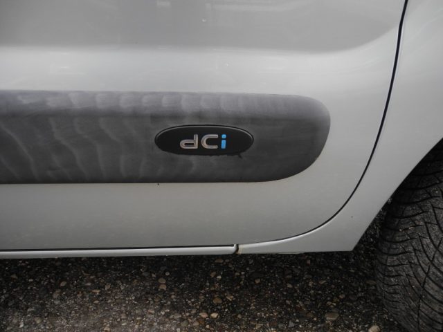 RENAULT Kangoo usata 48