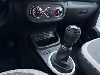 RENAULT Twingo usata, con Luci diurne LED