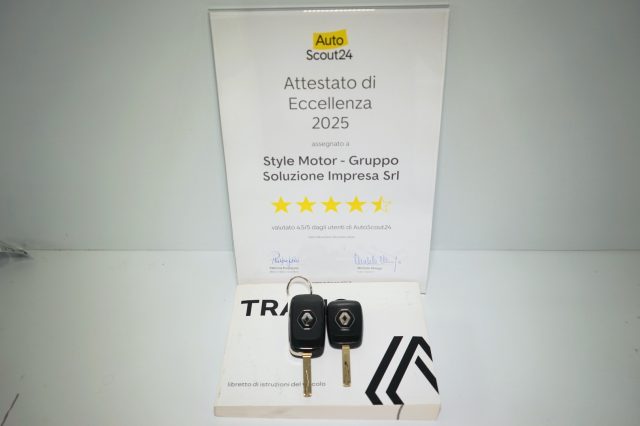 RENAULT Trafic usata, con Bracciolo