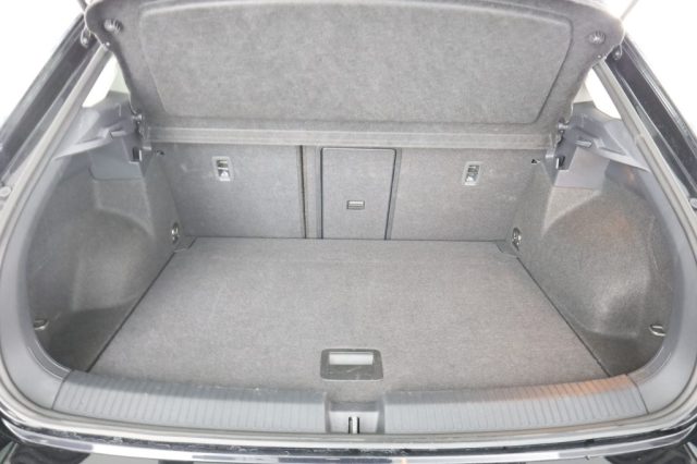 VOLKSWAGEN T-Roc usata 5