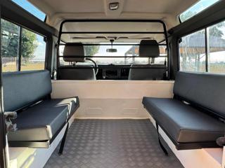 LAND ROVER Defender usata 10