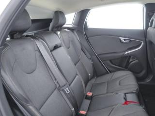 VOLVO V40 Cross Country usata 10