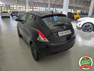 LANCIA Ypsilon usata, con Autoradio