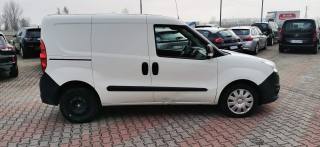OPEL Combo usata, con Climatizzatore