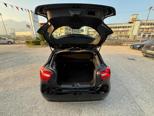 MERCEDES-BENZ A 180 usata, con Specchietti laterali elettrici