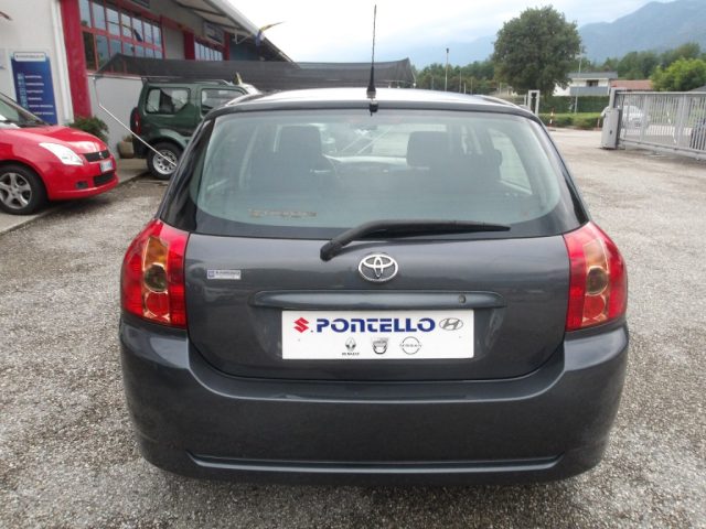 TOYOTA Corolla usata, con Chiusura centralizzata