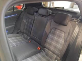 VOLKSWAGEN Golf usata, con ESP