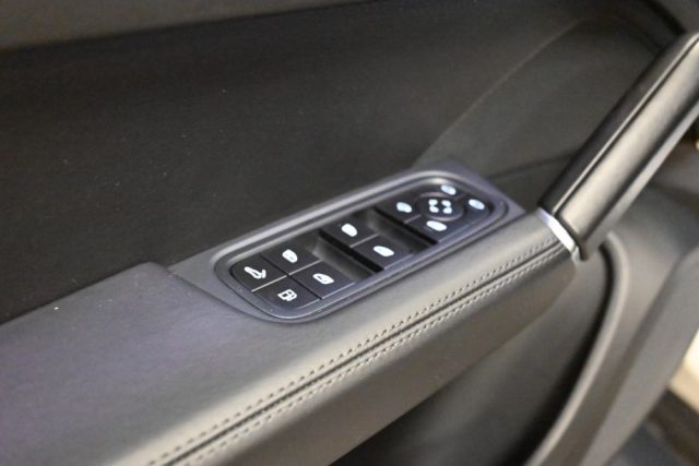 PORSCHE Cayenne usata 130